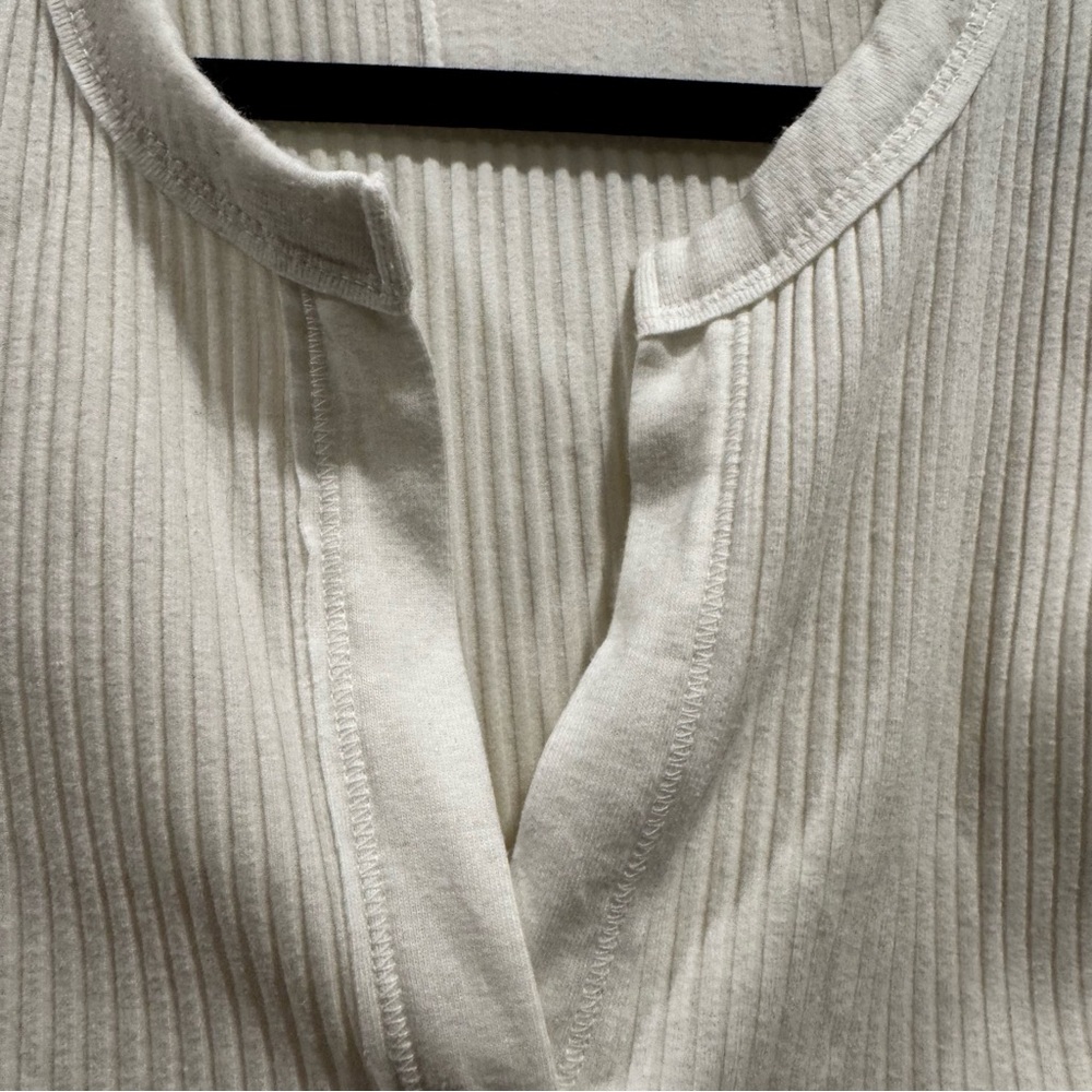 Aerie Fireside Long Sleeve Henley T-Shirt White Small Ribbed Cozy Y2K - Picture 10 of 14